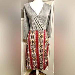 DownEast NWOT Women's L 3/4 Sleeve Gray-Coral Boho Style Faux Wrap Dress